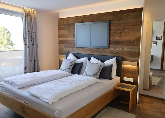 アパート Gschwendtalm Tirol - Luxus-apartment Fuer Ihre Auszeit トゥルフェス