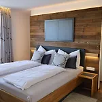 公寓 Gschwendtalm Tirol - Luxus-apartment Fuer Ihre Auszeit 图尔菲斯